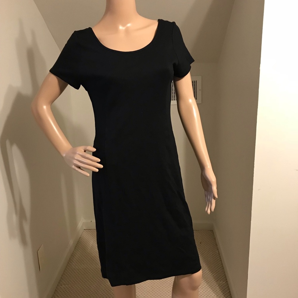 Black casual dress